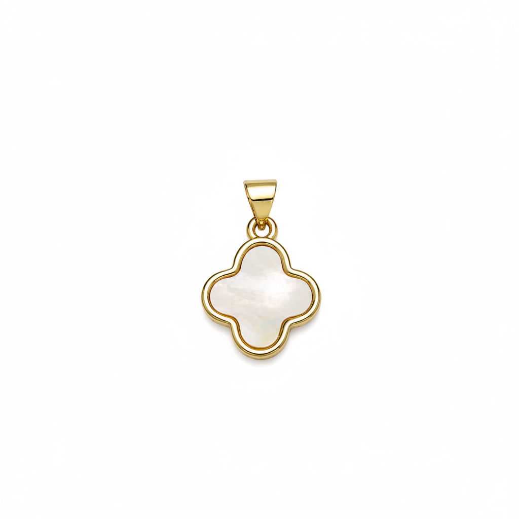 Clover Pearl Small Charm